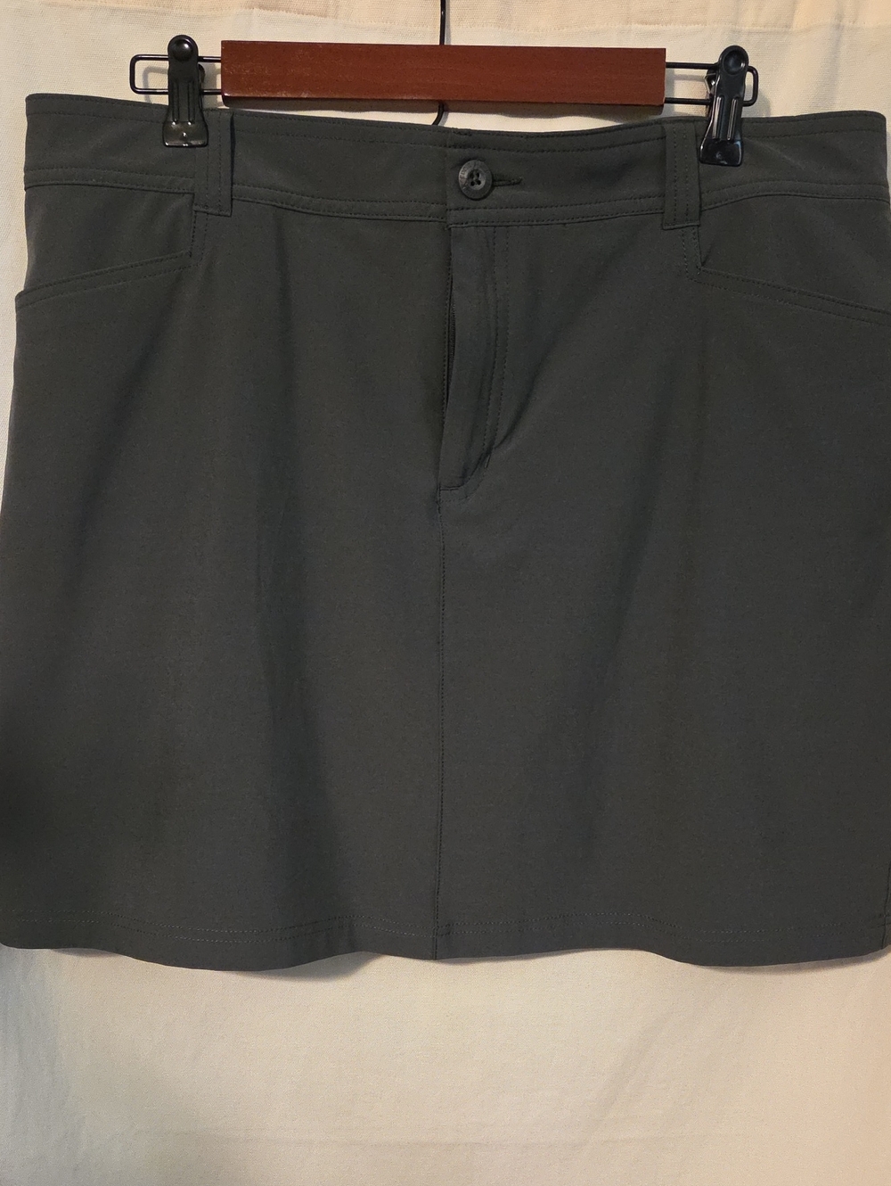Eddie Bauer Adventurer Skort Dark Gray Size 14 EUC